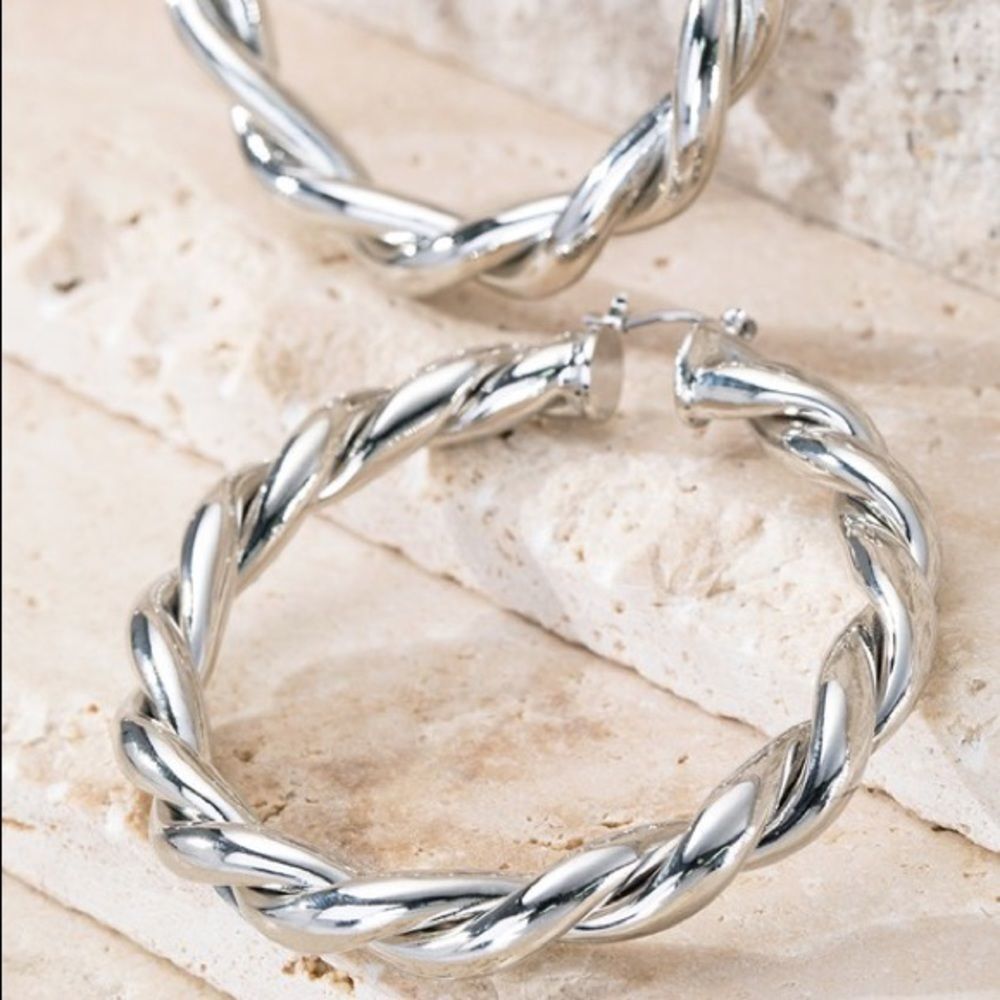 Call Out To You Earrings - Silver